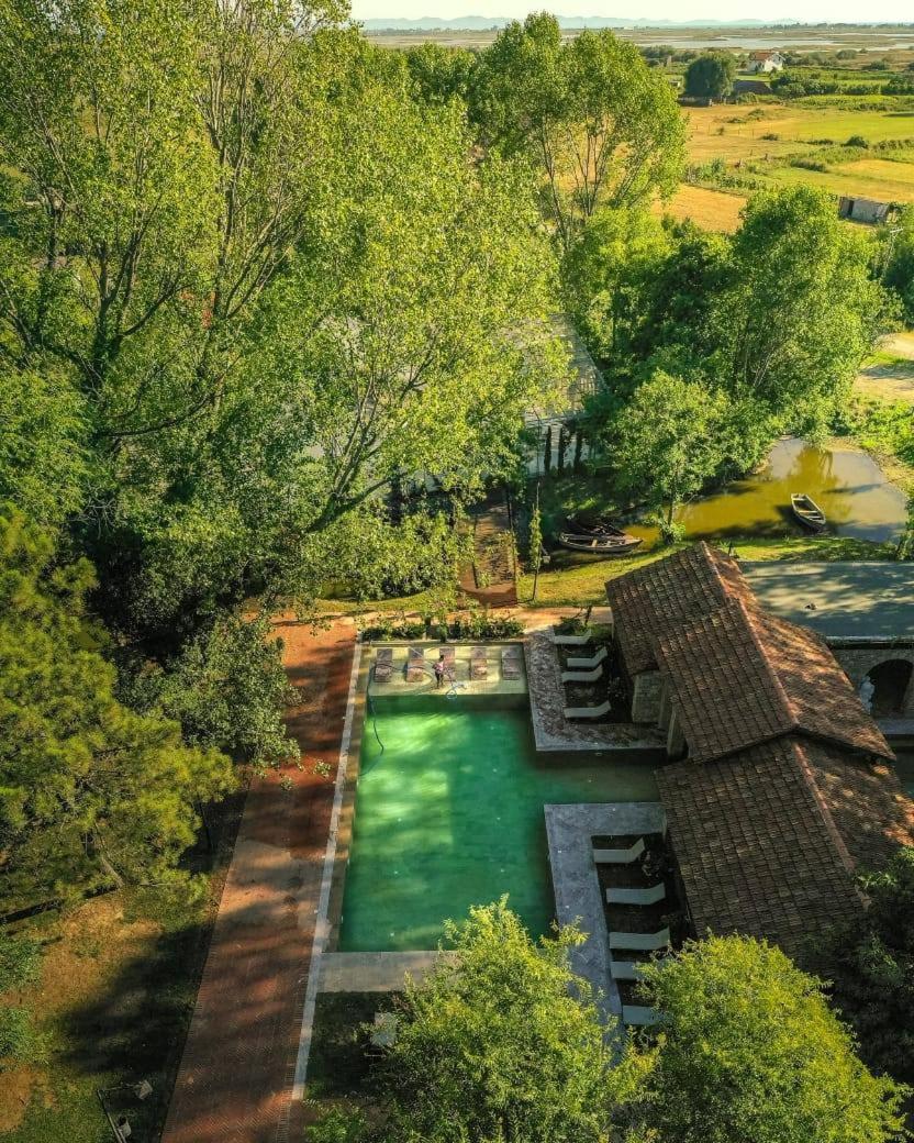 Hoteli Gjuetise Lezhe Exterior photo