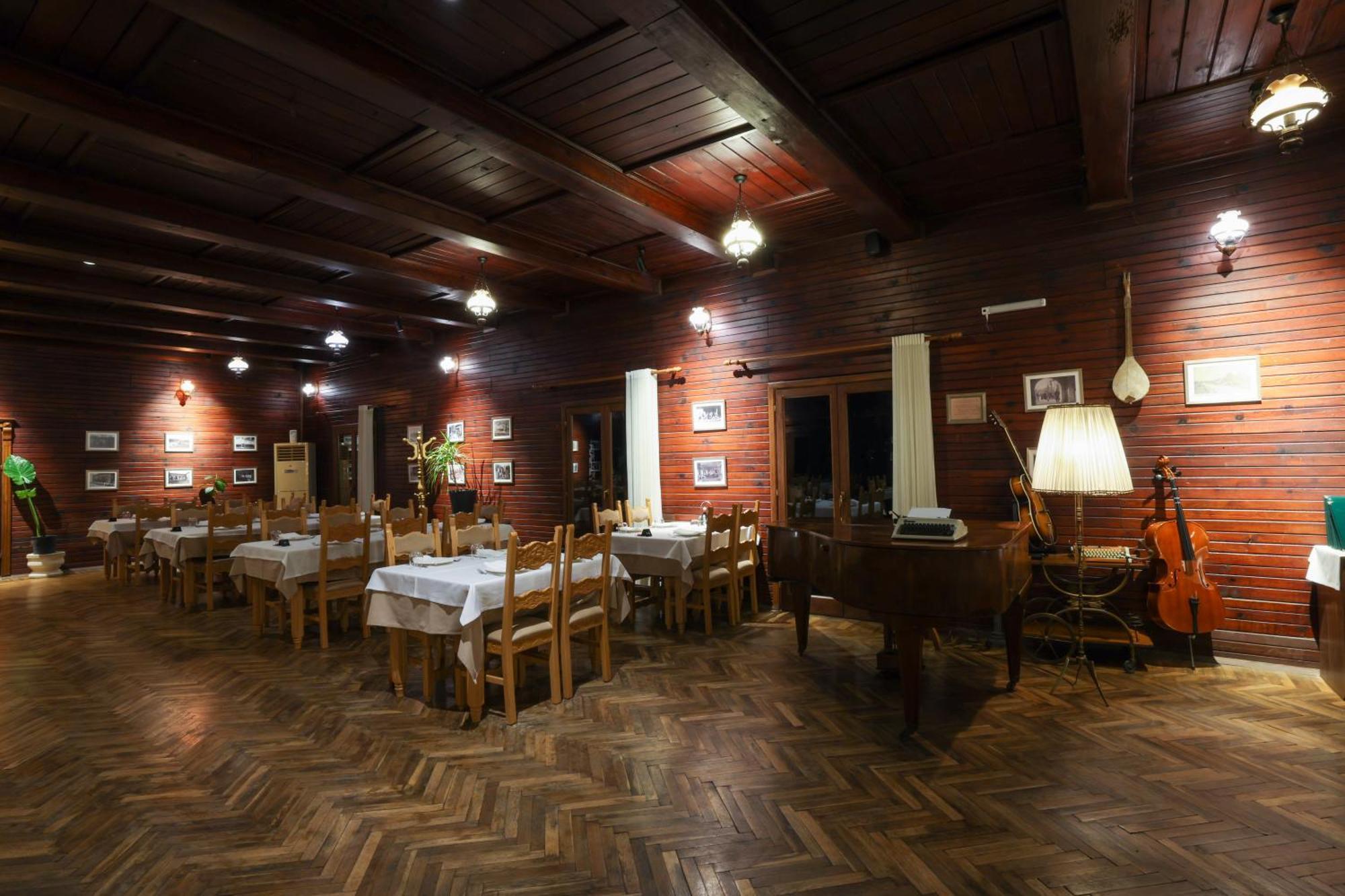 Hoteli Gjuetise Lezhe Exterior photo